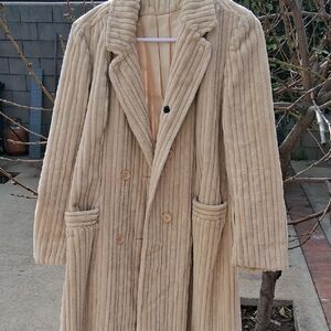 I Magnin Elegant Cream Double-Breasted Women's Coat